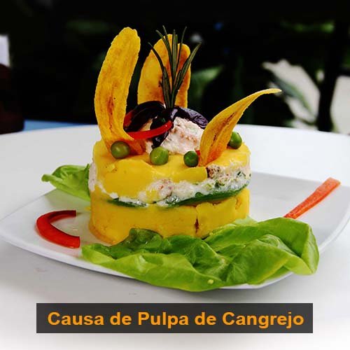 Causa de pulpa de cangrejo